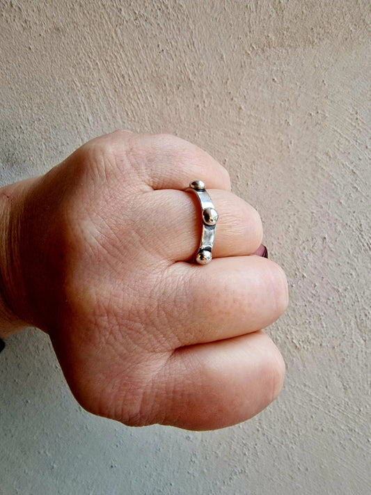 Debbie trebollsring är fin både ensam och ihop med stacker-ringar - Vatlings silver