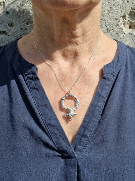 Unik rå feminhalsband - Återvunnet silver