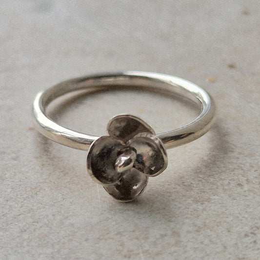 Josefin blom-ring i silver