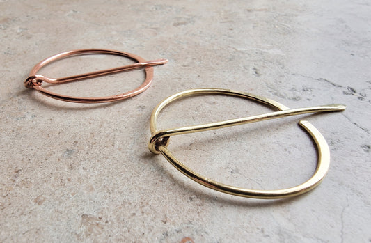 Sjalfäste - mässing eller koppar