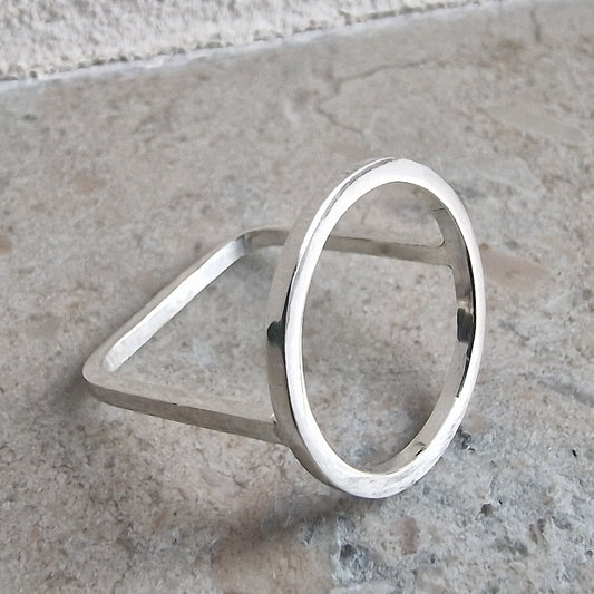 Amy ring rund fyrkant