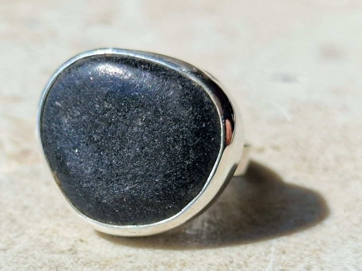 Josefin strandstensring kolsvart - Sterling silver
